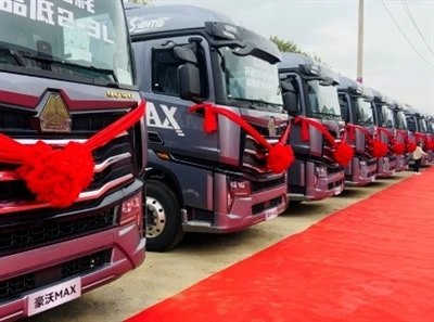 China National Heavy Duty Truck Group מובילה את הייצור והמכירות העולמיות של מ...
